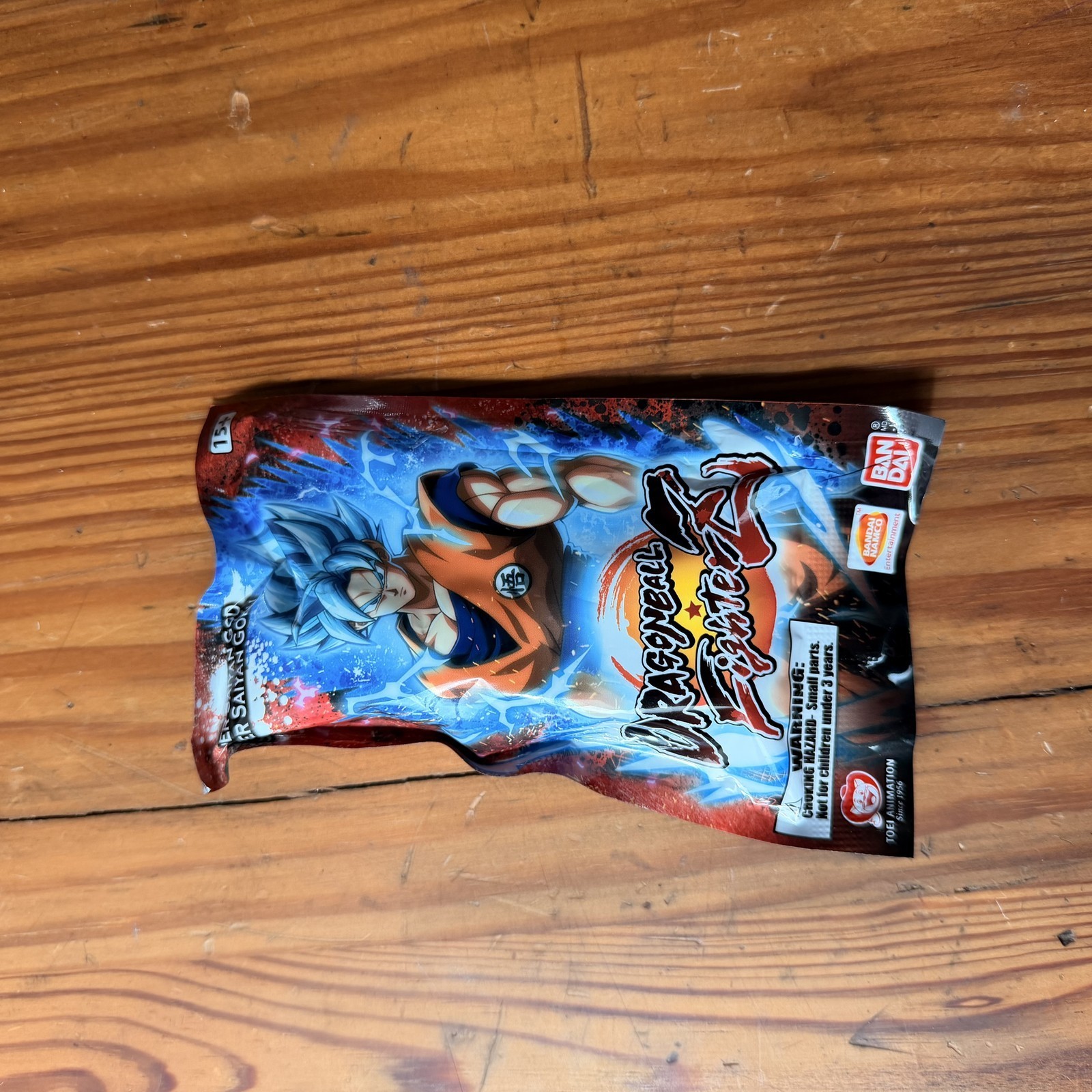 Dragon Ball FighterZ SSGSS Goku Bandai mascotte polisacco sigillato promo