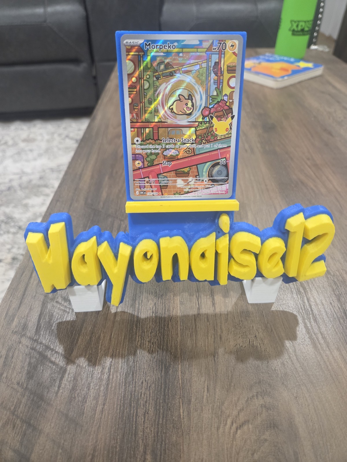 Morpeko 135/128 Me: 30th Celebration Holo