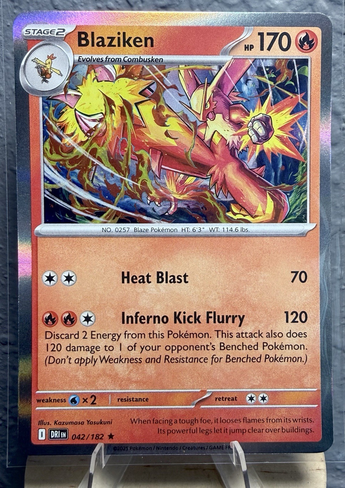 The Pokémon Company Blaziken 042/182 SWSH08 Fusion Strike Rara RH EN 2021