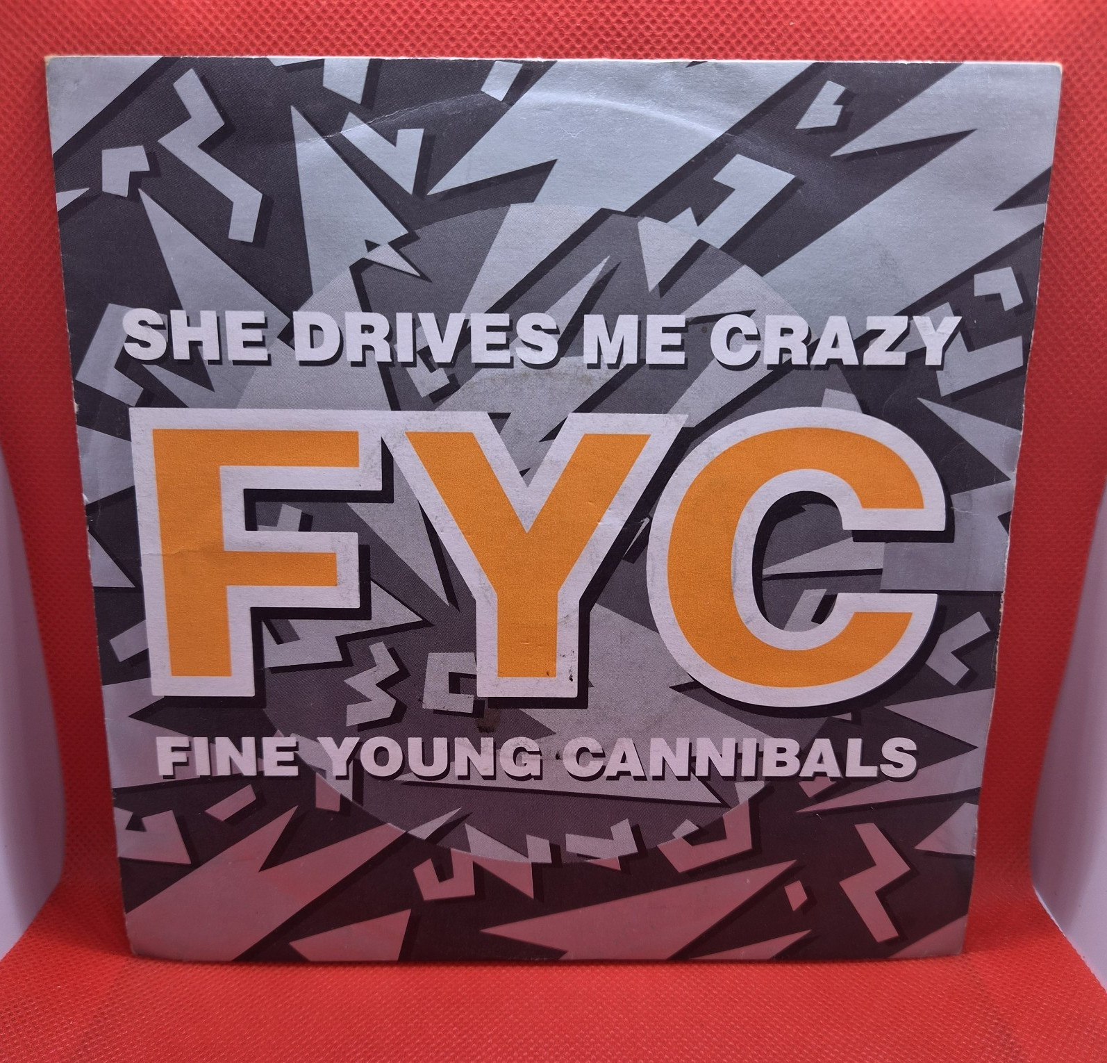Fine Young Cannibals - She Drives Me Crazy 7" Single 45RPM London LON 199 VB1