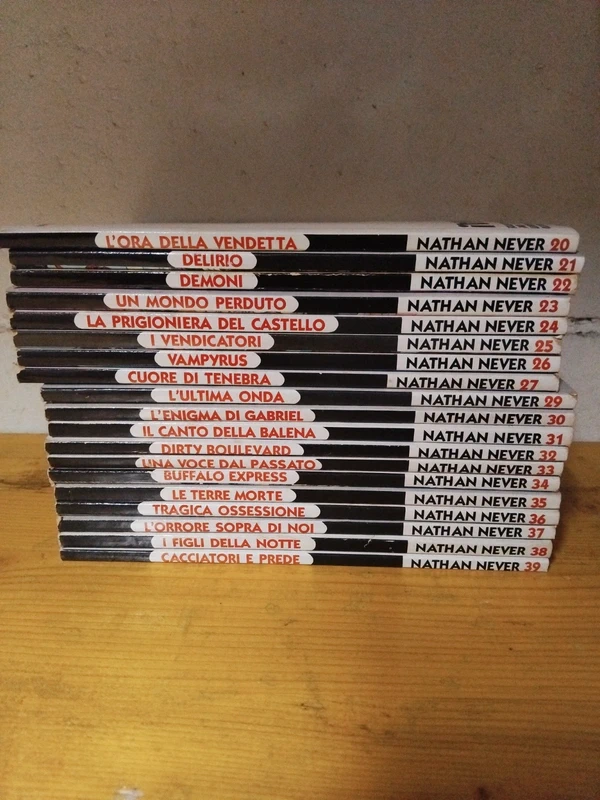Lotto albi dal n.20 al 39 Nathan Never