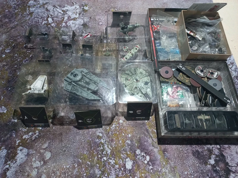 Lot jeu de figurine X-Wing