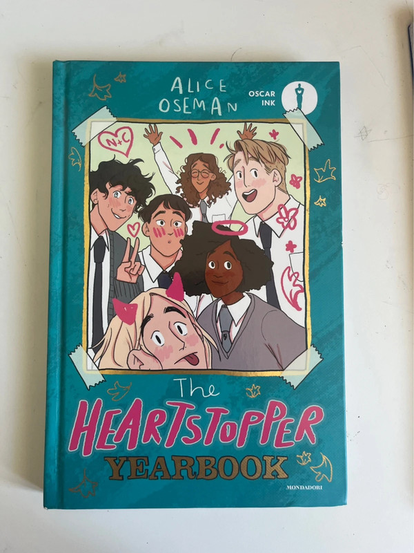 Fumetto The heartstopper yearbook