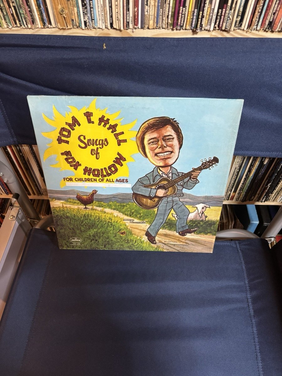 Tom T Hall "Songs Of Fox Hollow" Vinly LP, VG+, Tested, Cleaned, No booklet