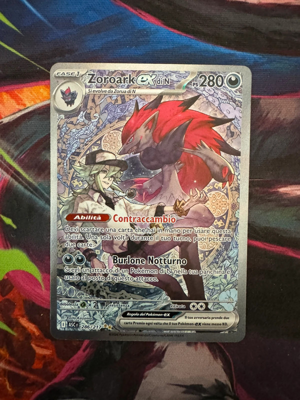 Zoroark 286/217