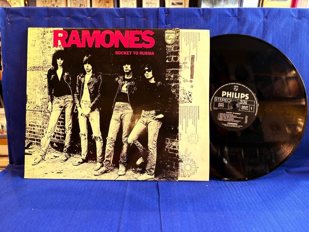 RAMONES ROCKET RUSSIA PHILIPS 9199379 INSERT. ORIGINAL FRANCE LP EXC