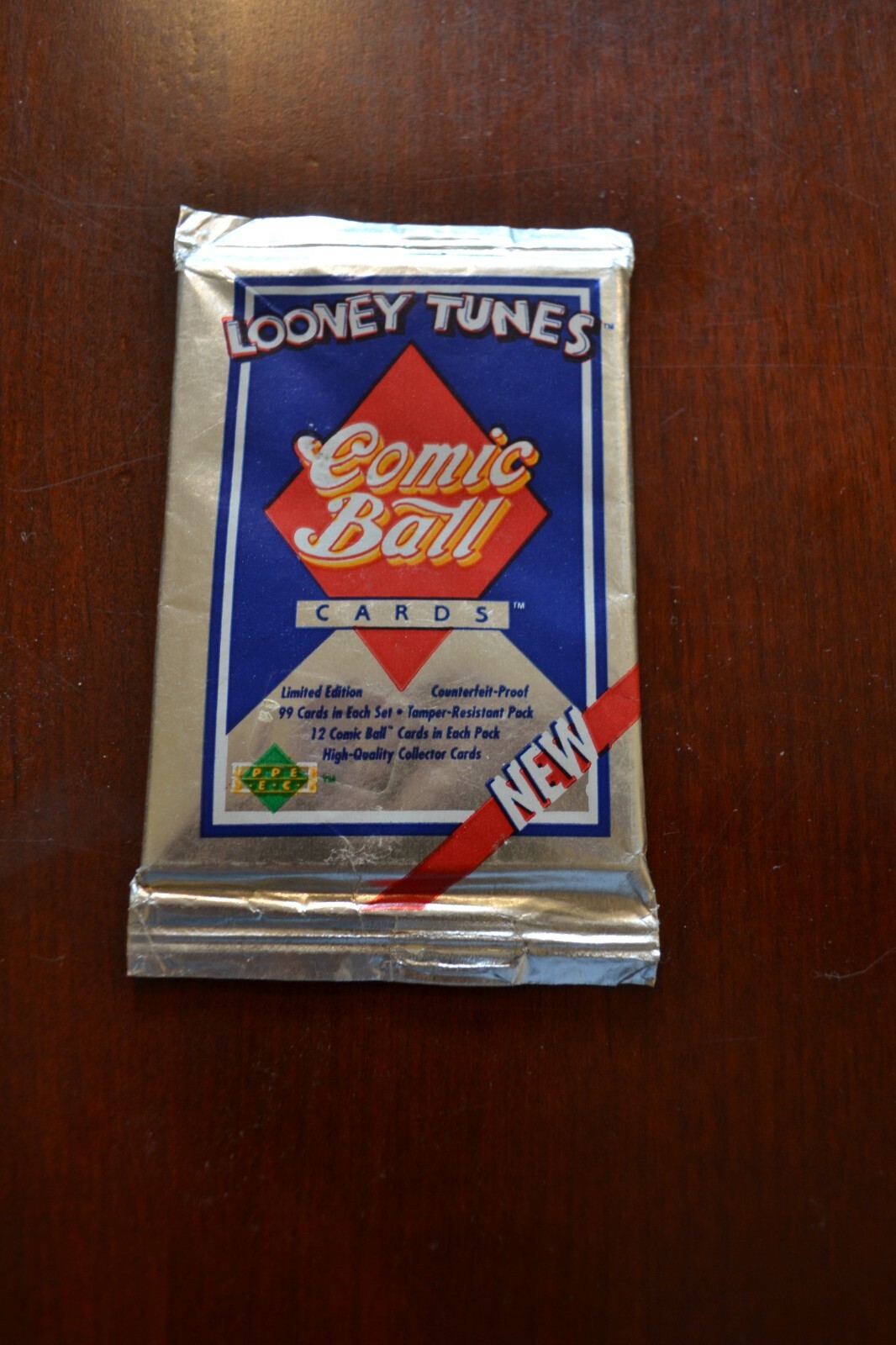 CARTE COLLEZIONABILI VINTAGE 1990 MAZZO SUPERIORE MAI APERTE LOONEY TUNES COMIC BALL NUOVE