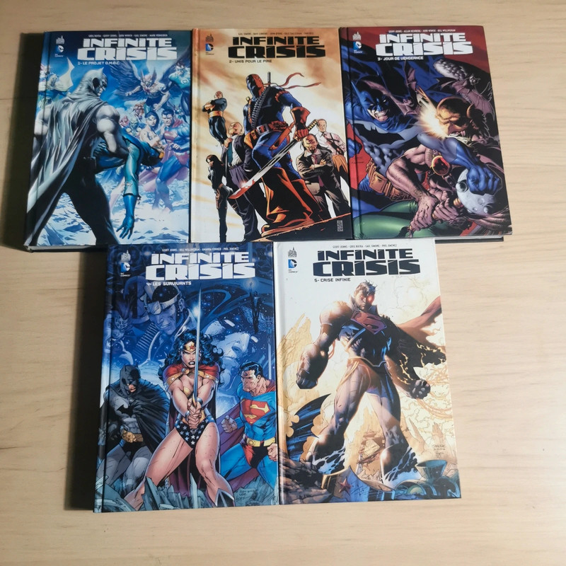 Infinite Crisis tomes 1 à 5 Urban Comics