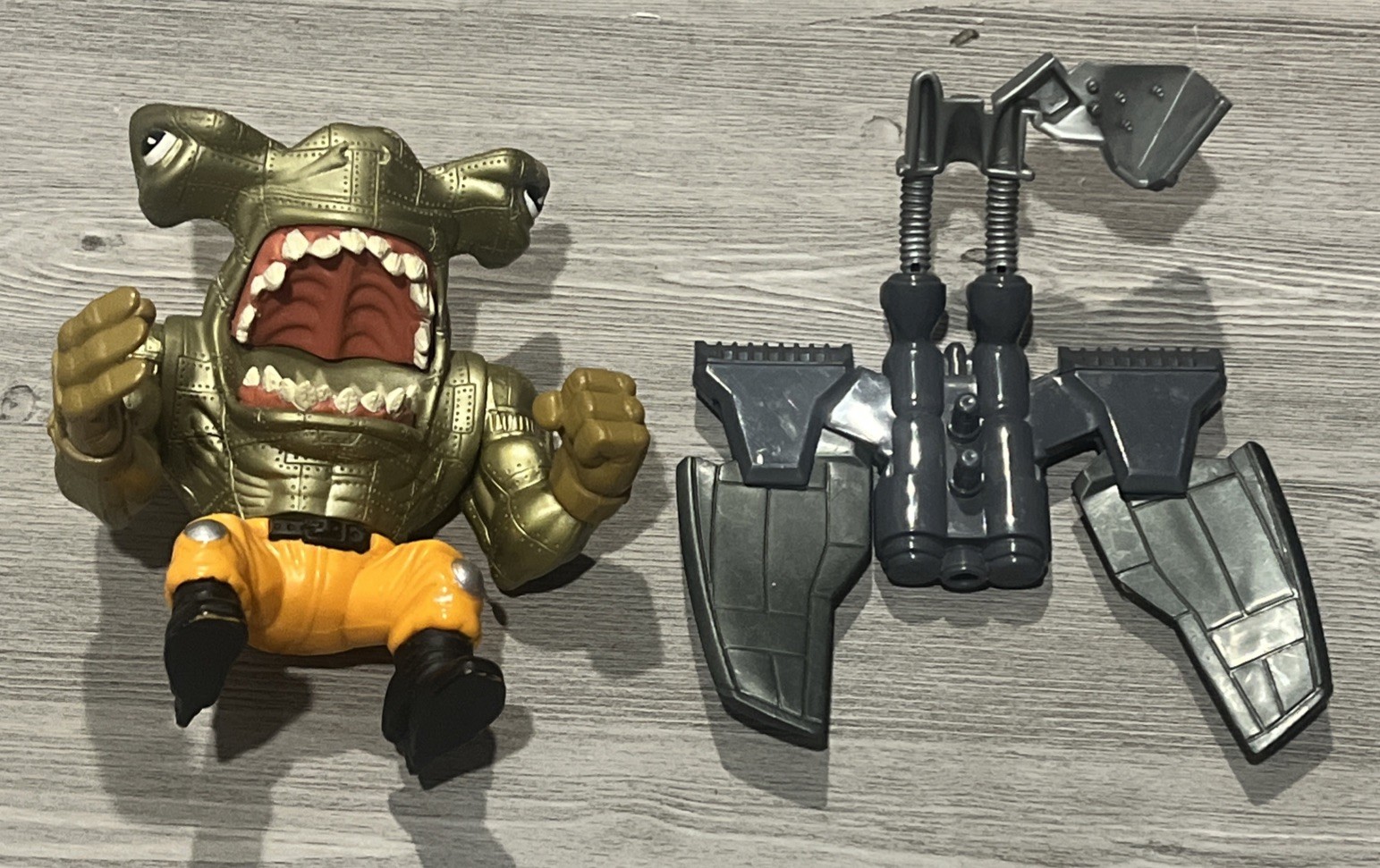 Mattel Vintage 1995 Street Sharks Jet Pack Jab Loose - SPEDIZIONE GRATUITA!