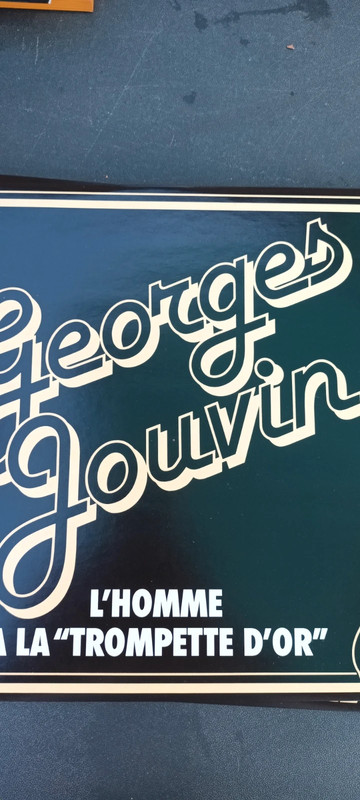 1 coffret de vinyles georges jouvin