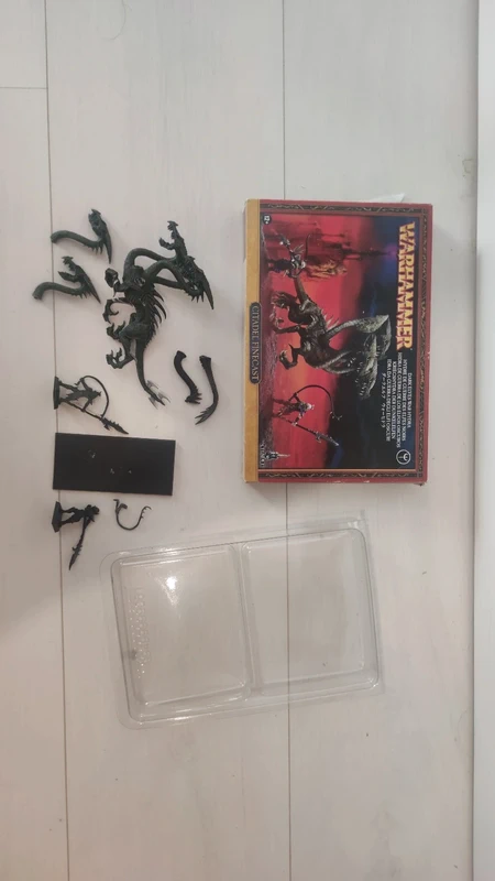 Warhammer Elfe Noir Hydre 6ed