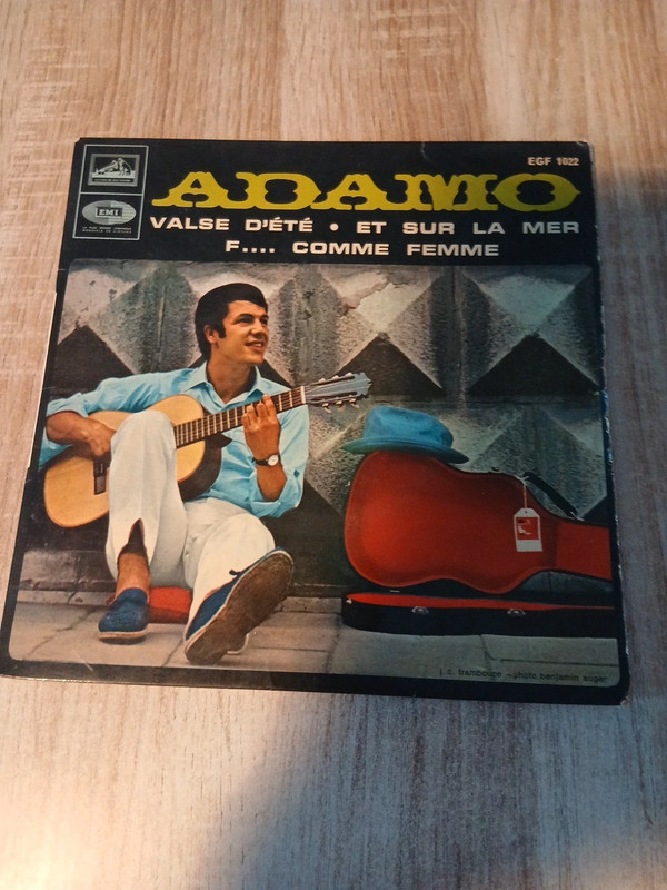 Vinyle adamo