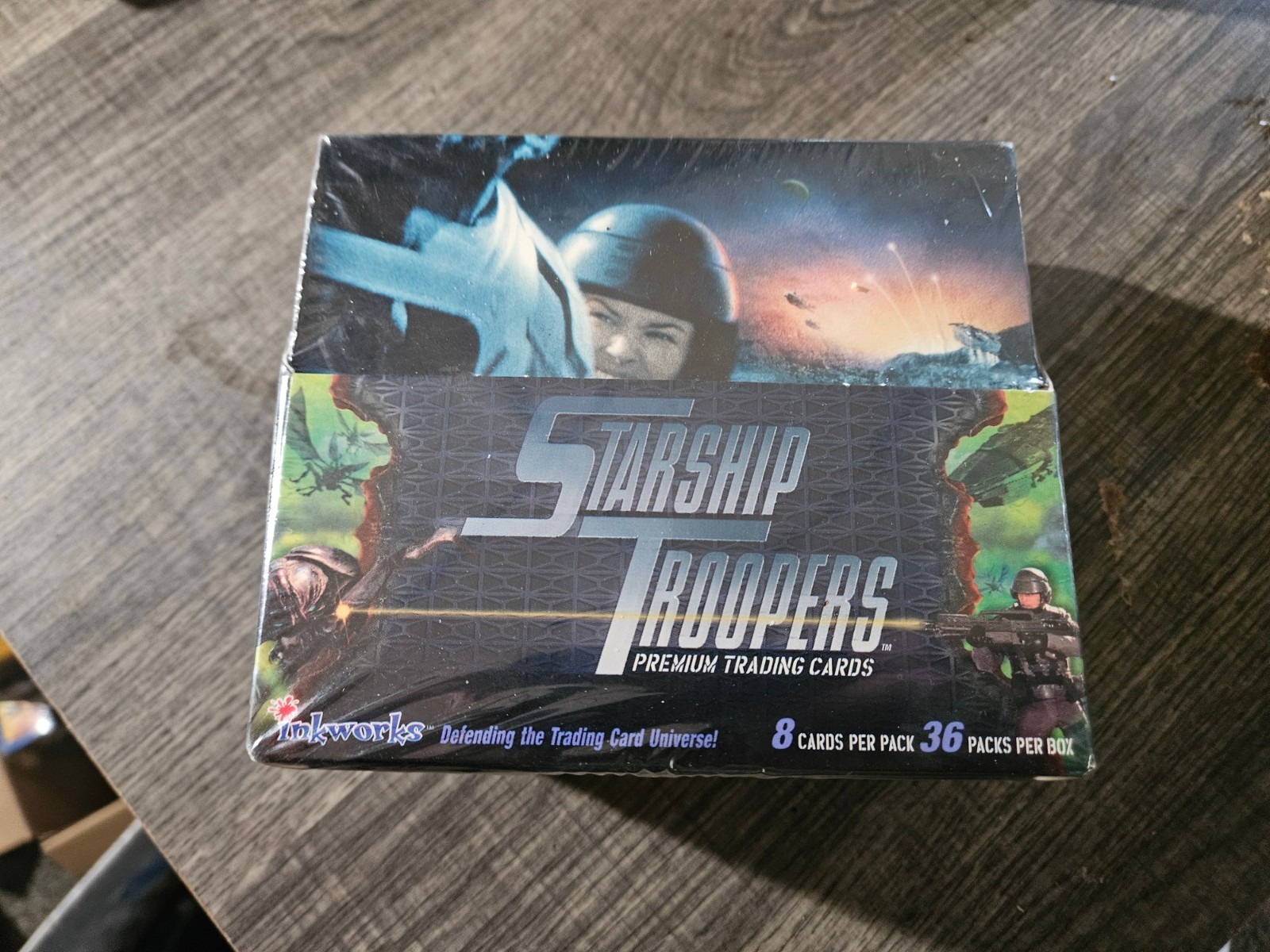 1997 Inkworks Starship Troopers Film Trading Card Factory Box (36 confezioni)