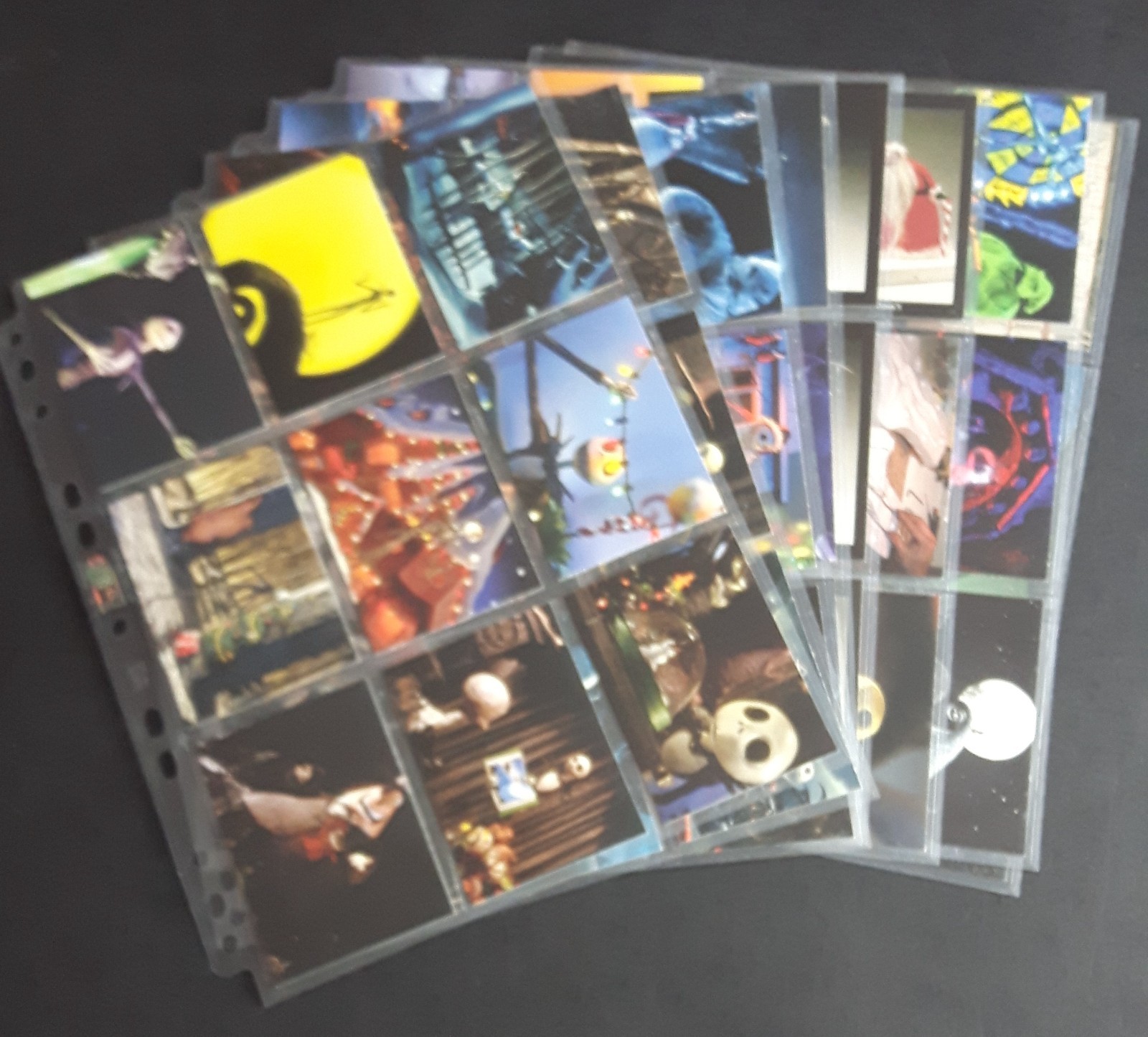 THE NIGHTMARE BEFORE CHRISTMAS:  BASE SET + RARE PROMO CARD  ( NECA )
