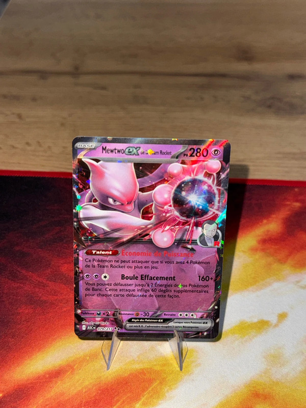 Carte pokémon Mewtwo ex de la team 079/217