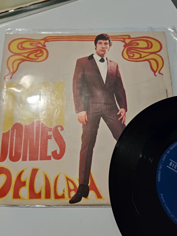 Tom Jones delilah