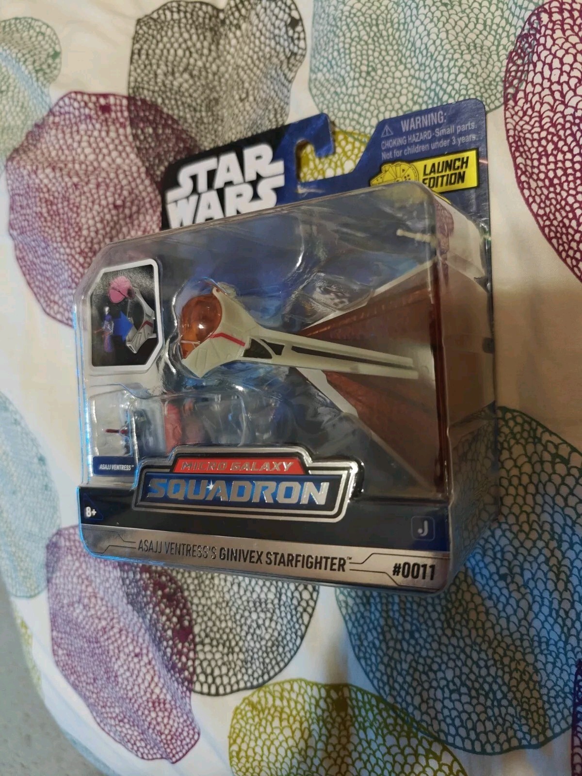 Star Wars Micro Galaxy Squadron Asajj Ventress Ginivex Starfighter scatola danneggiata