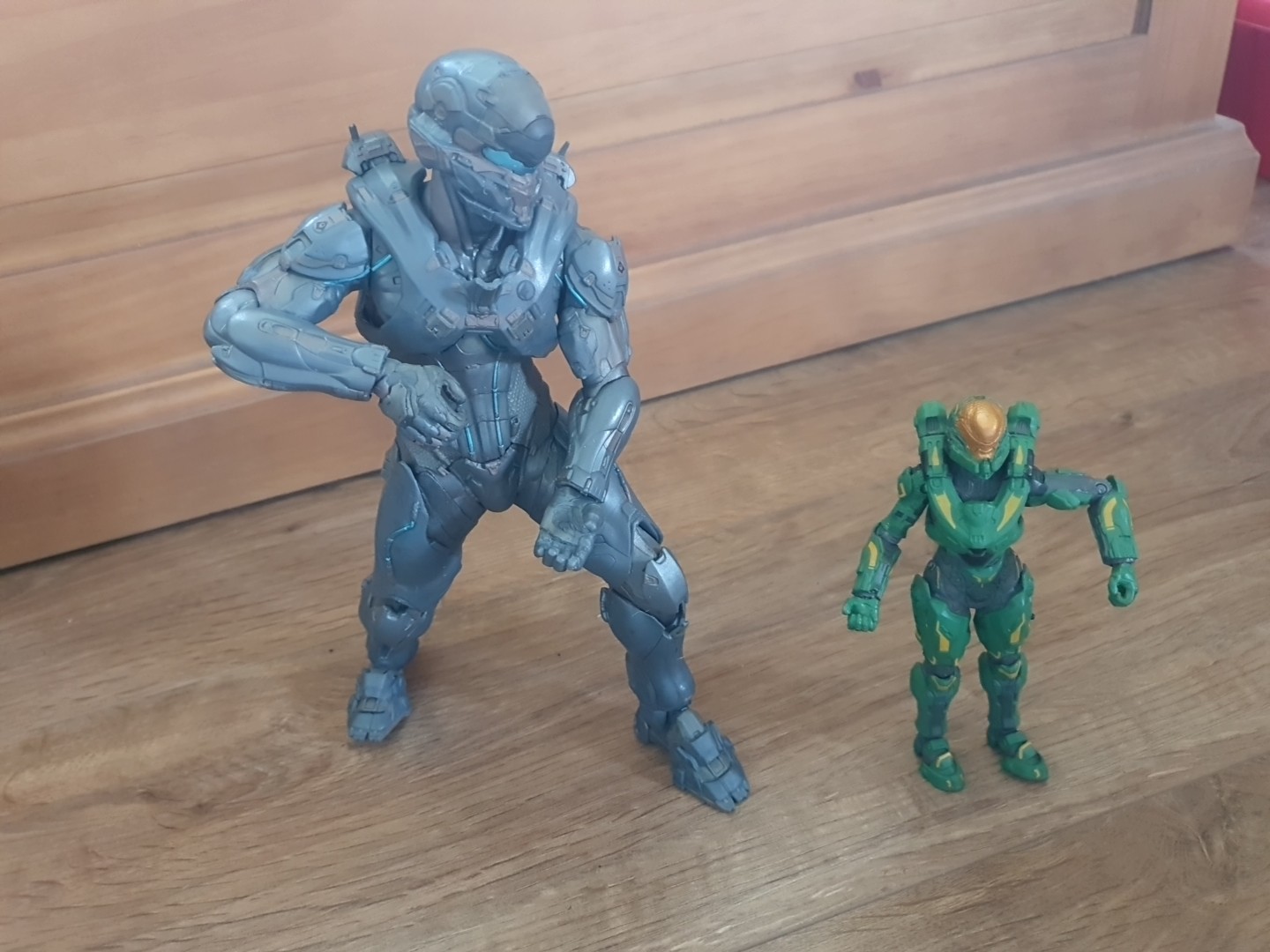 HALO 5 GUARDIANS SPARTAN LOCKE 10'' & SPARTAN HERMES 5,5" figure McFarlane 