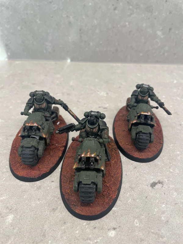 Warhammer 40k primaris outriders