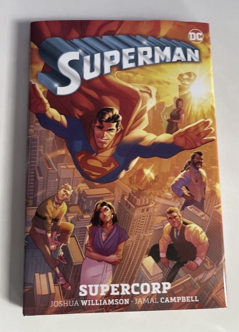 Superman: Supercorp Vol. 1 copertina rigida