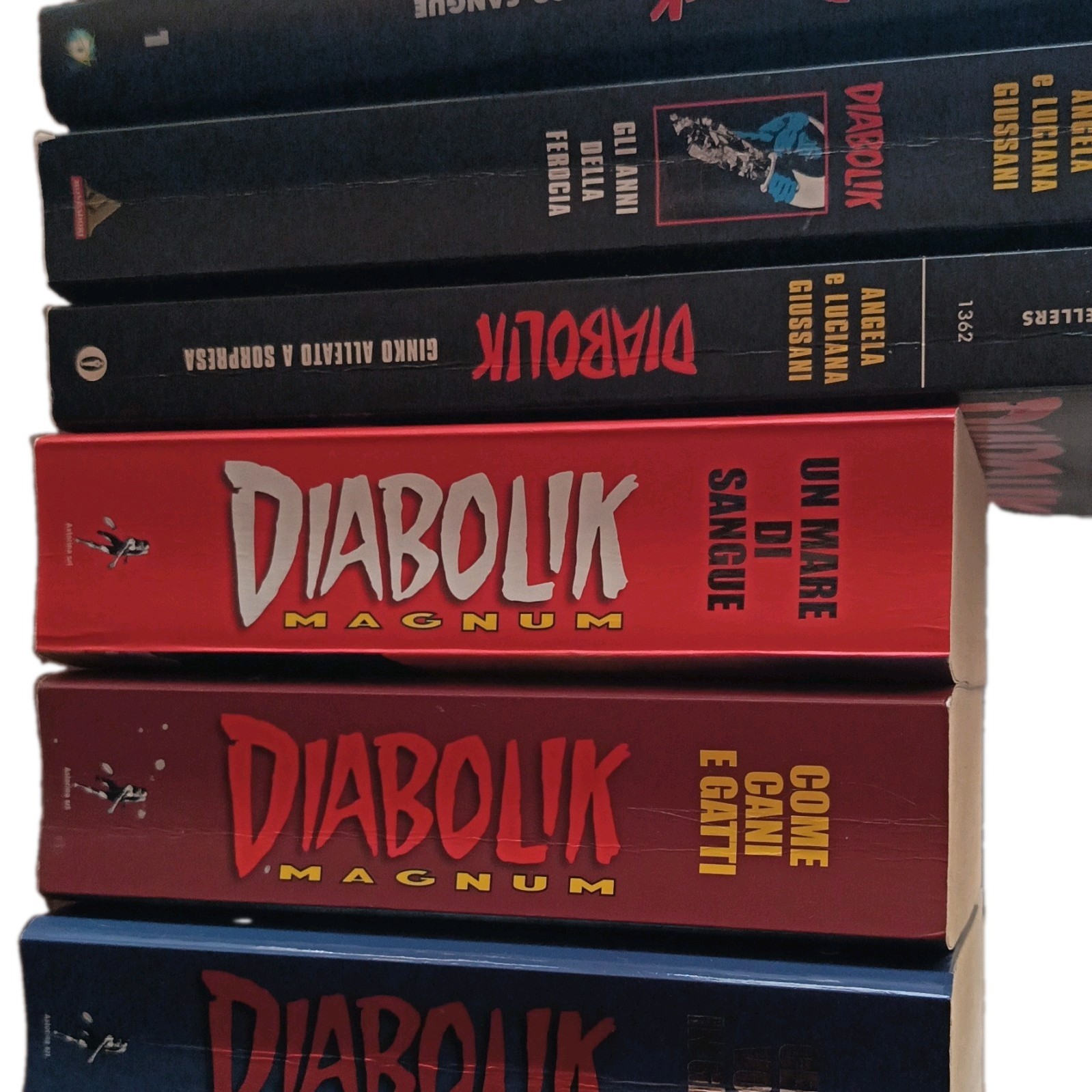 Diabolik Magnum lotto fumetti misti, Angela e Luciana Giussani