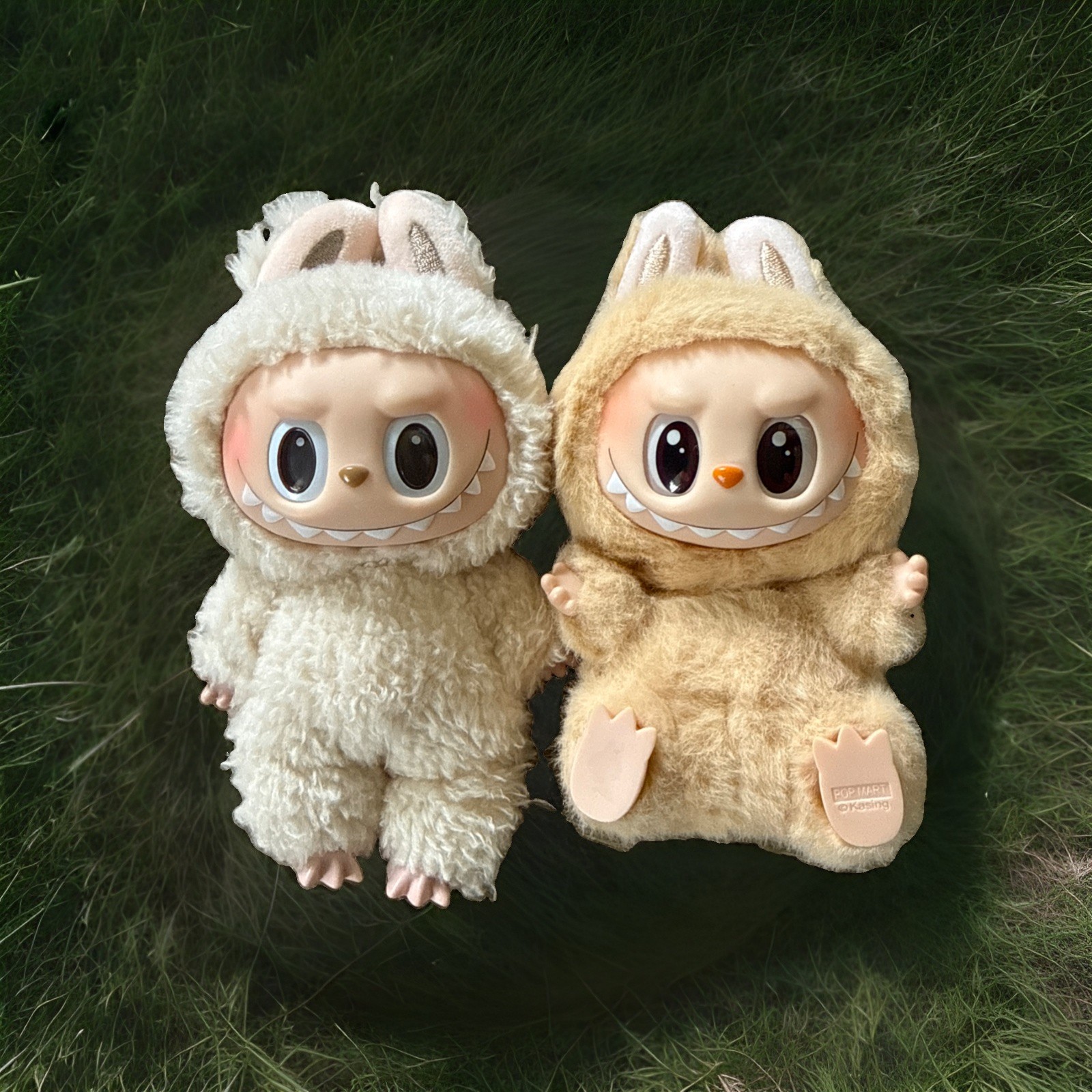 Pop Mart Labubu The Monsters Macaron & Have a Seat - Soymilk & Baba Set of 2