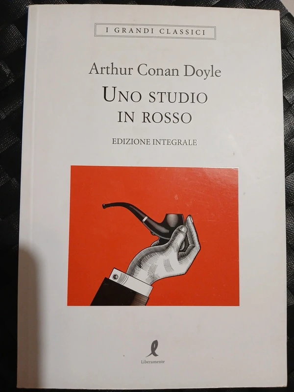 Libro Uno studio in Rosso.