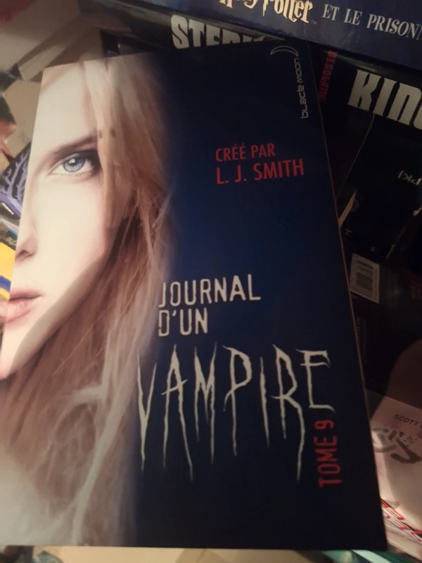 Livre journal d un vampire tome 9.le Cauchemar.