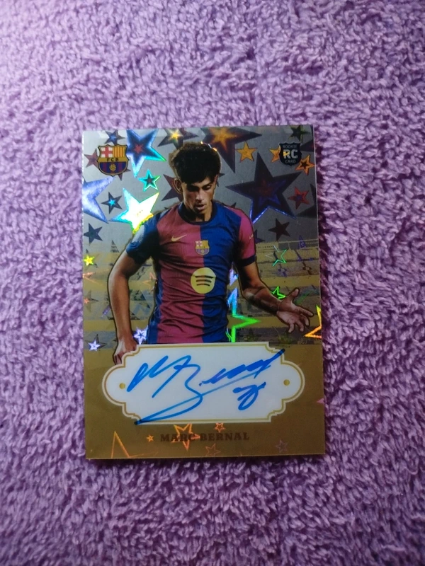 Cromo de futbol. Marc Bernal RC + Firma /199