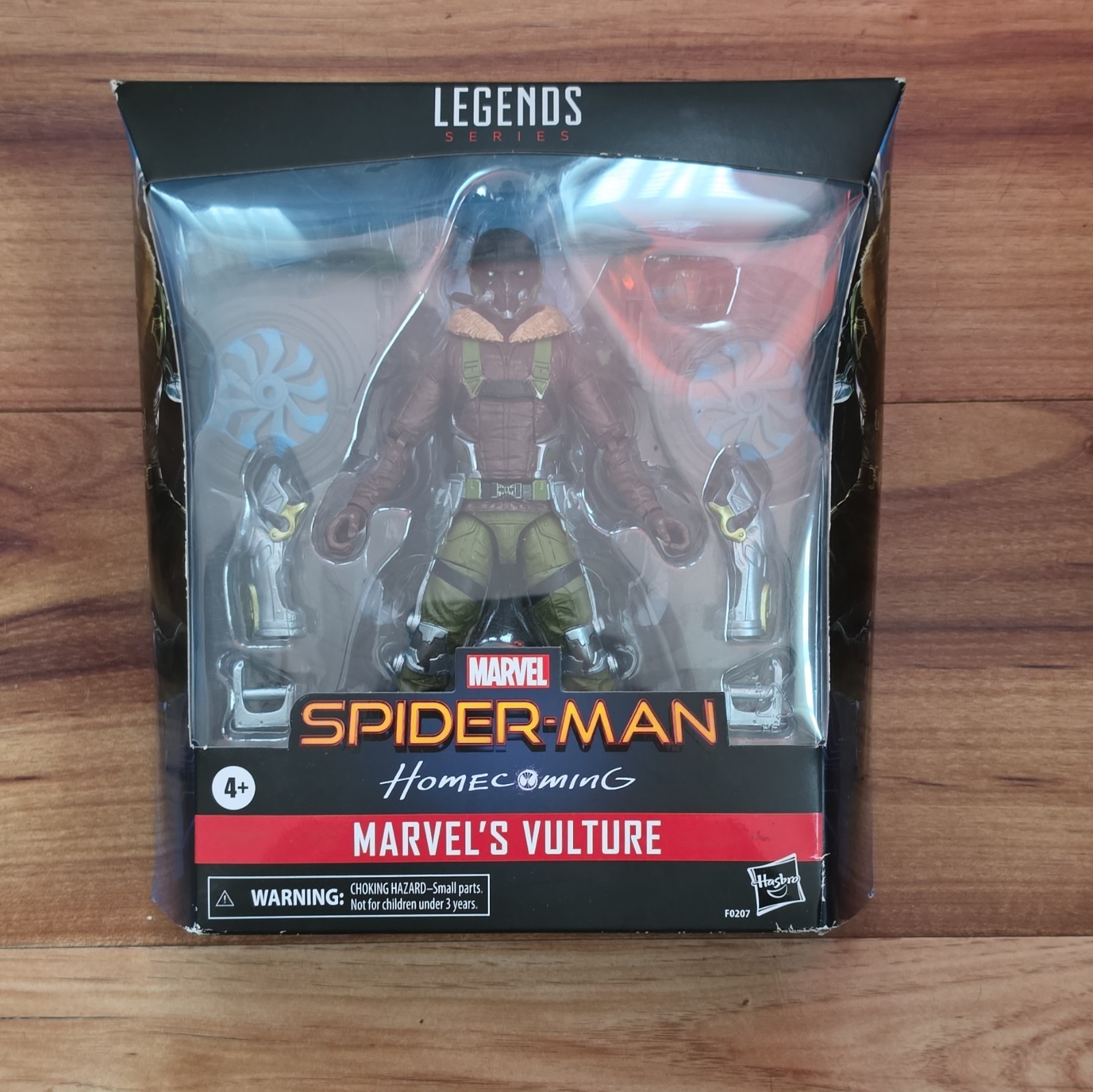 Hasbro, Marvel Legends - Avvoltoio Ritorno a Casa Spider-Man Deluxe Pack.
