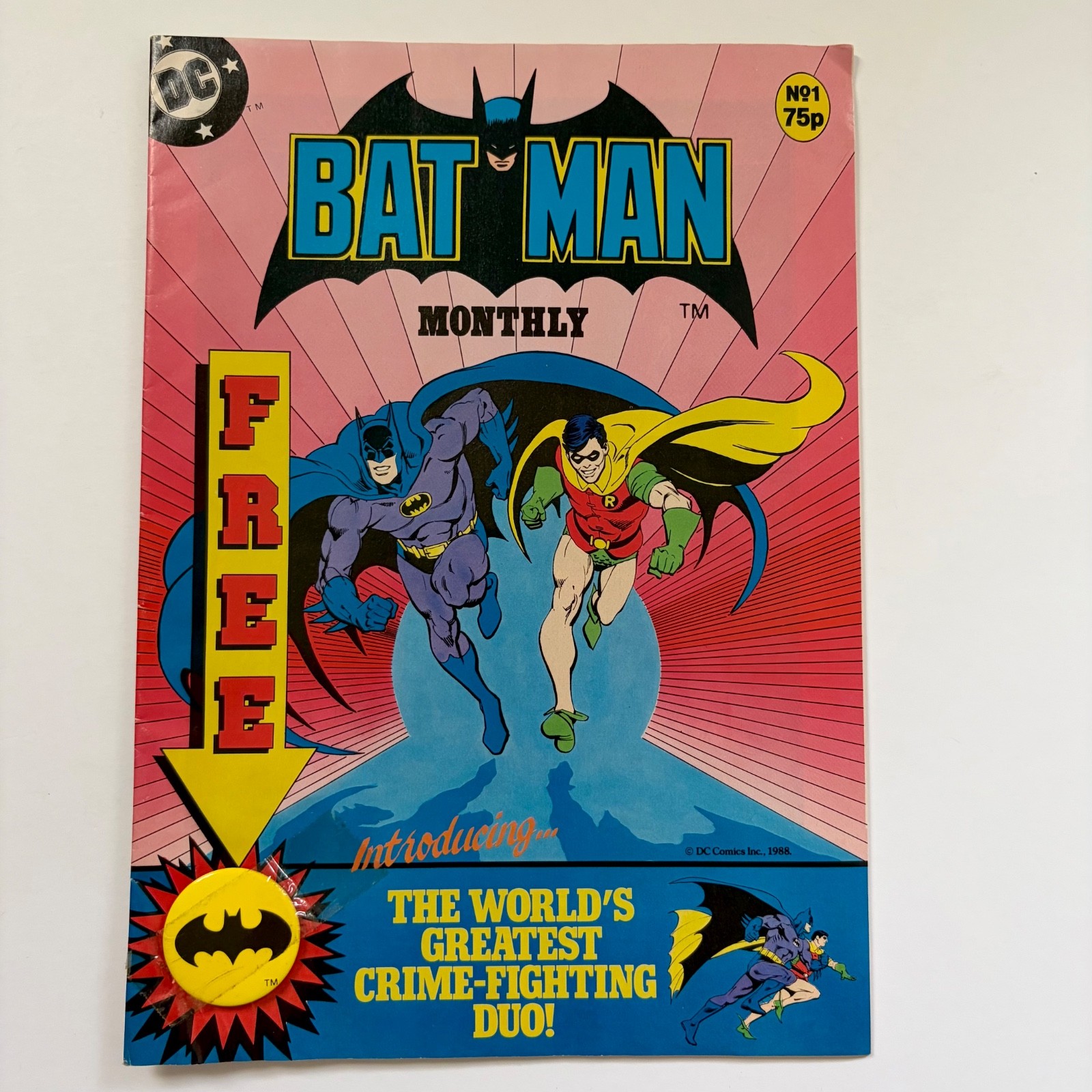 Batman Monthly - Issue 1 - 1988 - London Editions Premiere Issue with Free Gift
