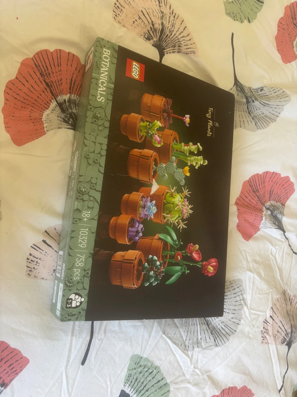 Boîte lego Tony plants +18ans