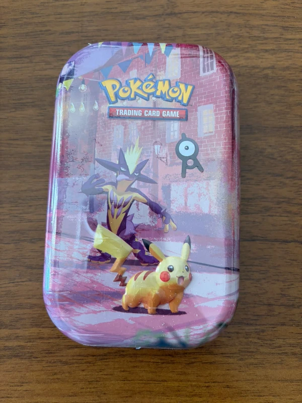 Pokémon: miniscatola da collezione Pikachu dell’espansione 30° Anniversario Pokémon ITA