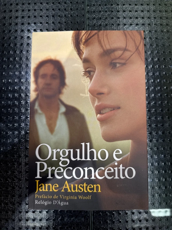Livro “orgulho e preconceito”