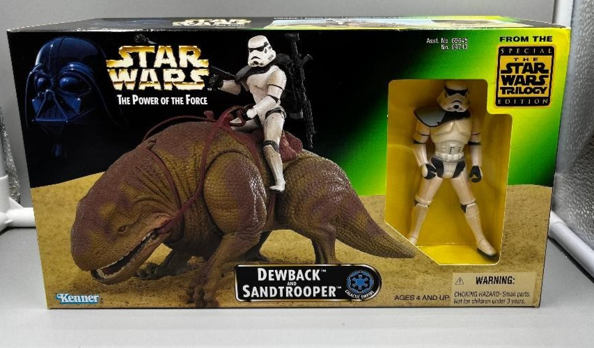 1997 New MIB Star Wars The Power of the Force Dewback and Sandtrooper