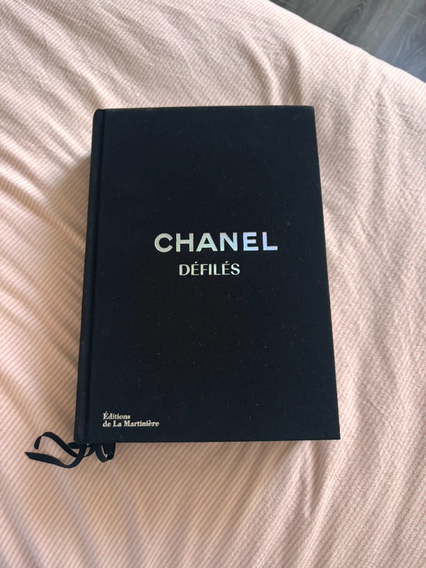 Livre Chanel défilés