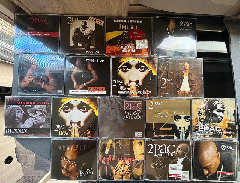 lot de 17 single 2pac