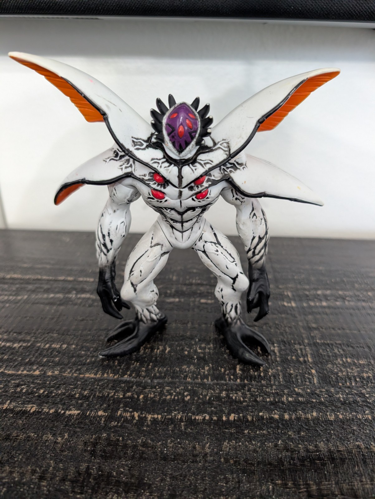 Cartoon Network Ben 10 Ultimate Alien Hyperalien HIGHBREED 7" Action Figure
