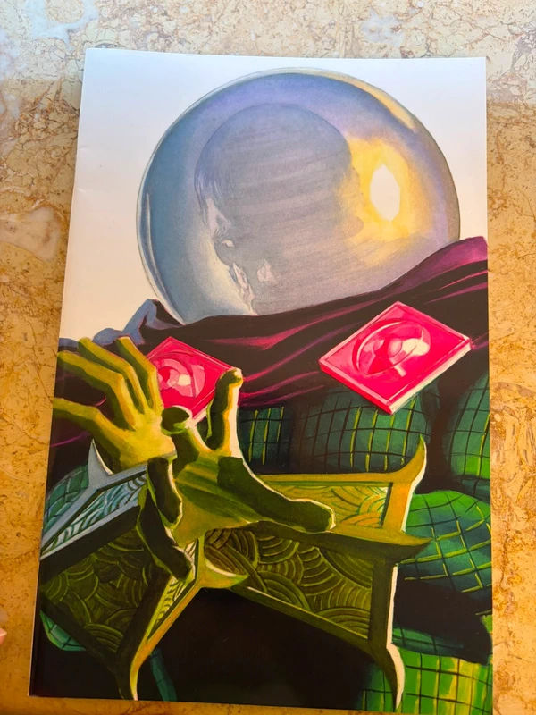 Spiderman varian Mysterio n. 826 di Alex Ross