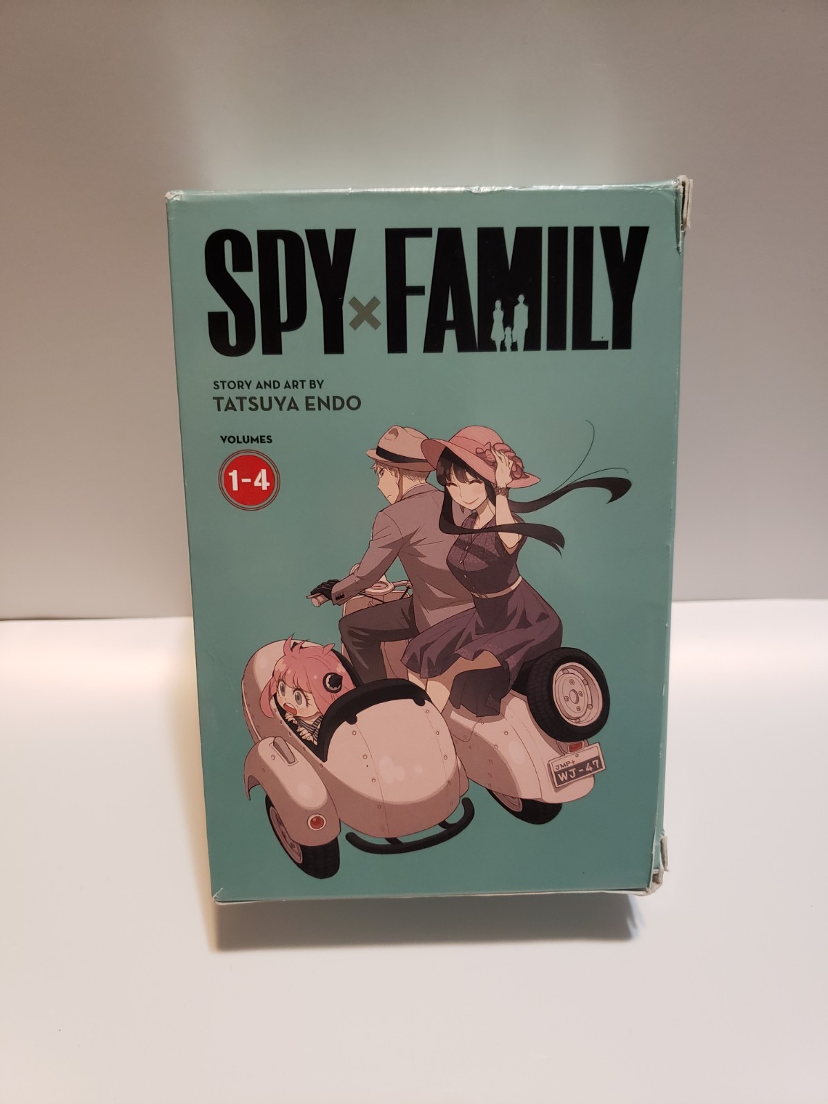 Spy x Family Manga Box Set Volumi 1-4 Tatsuya Endo Inglese