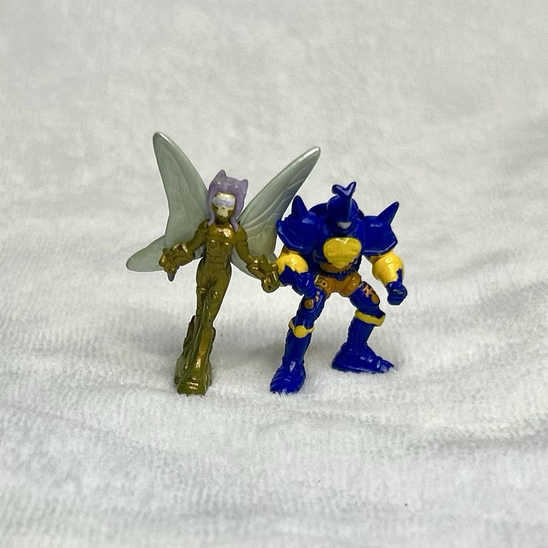 2002 Digimon Digital Monsters 1,5" oro Kazemon Fairimon Beetlemon PVC Bandai
