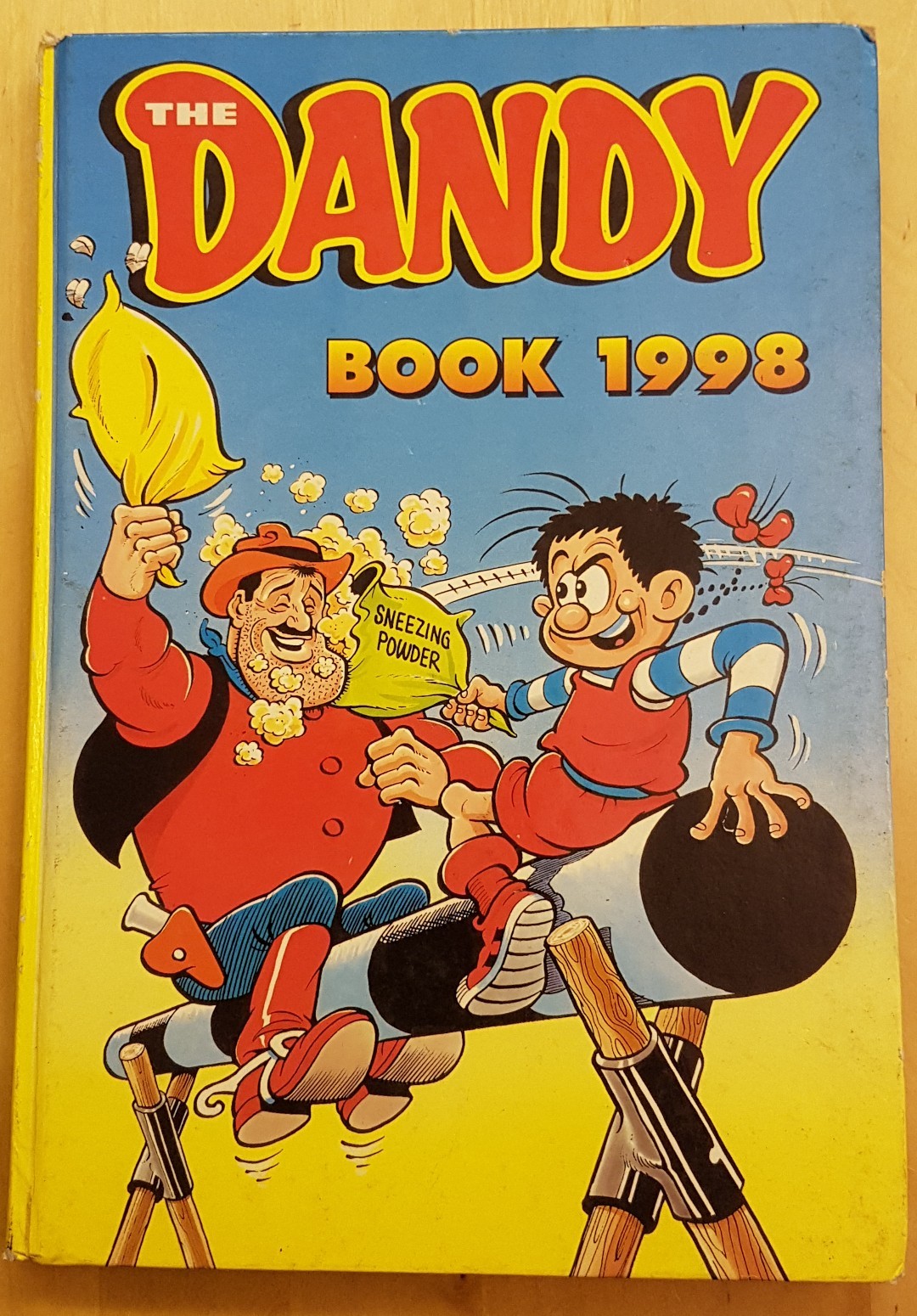 The Dandy Book 1998 ~ Annual