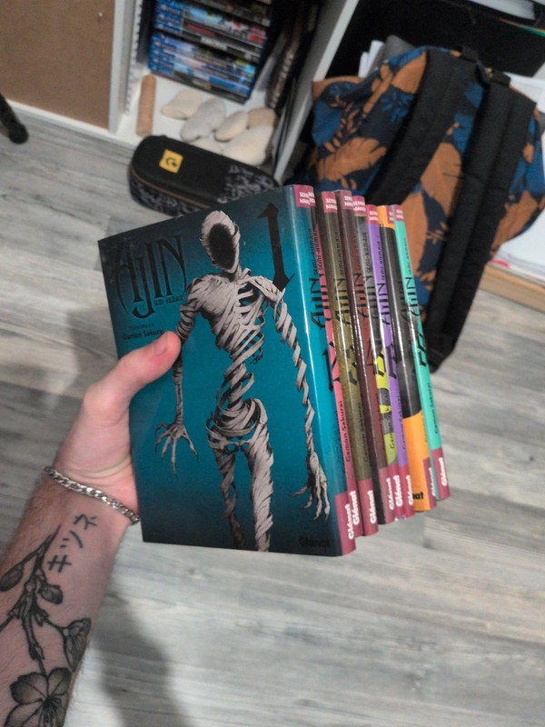 Mange Ajin du tome 1 à 8