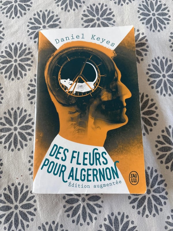 livre «  Des fleurs pour Algernon »