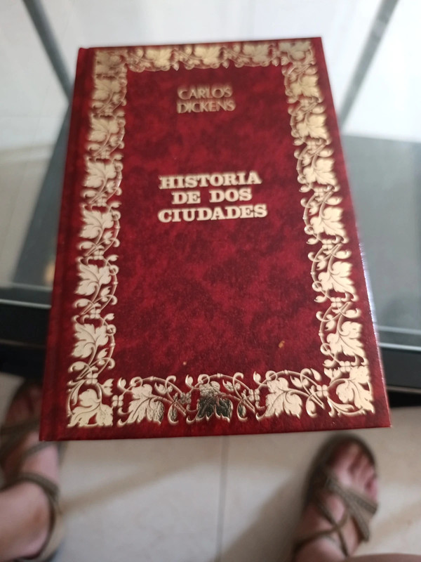 Libro Historia de dos ciudades