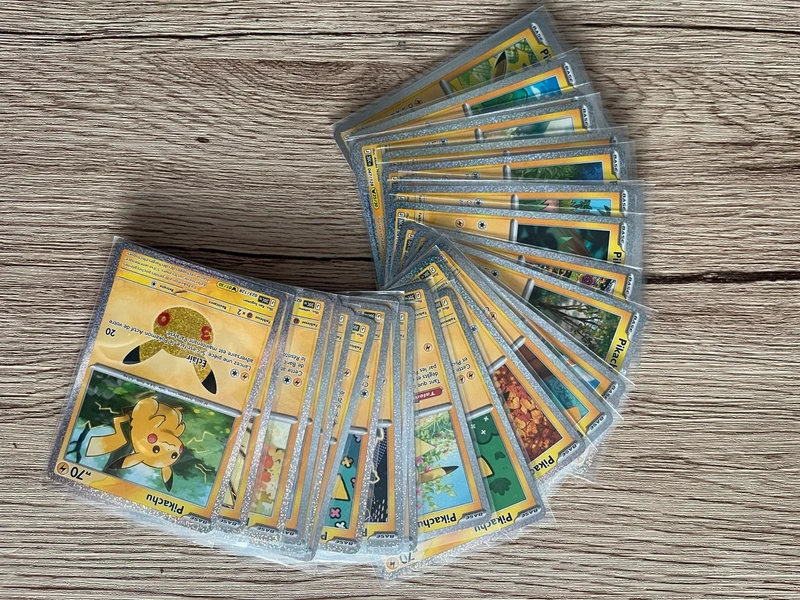 Lot de Picachu 30 ans
