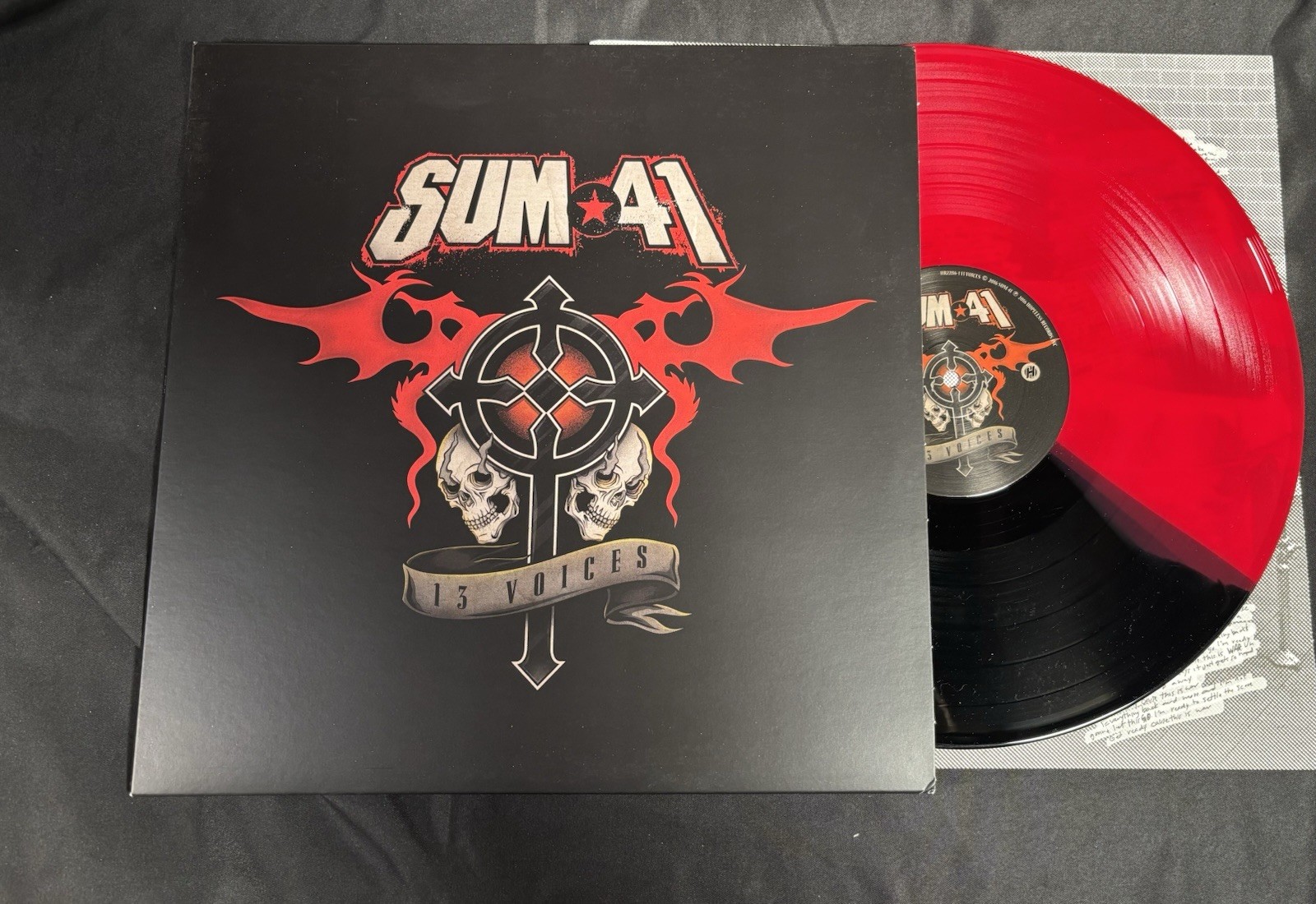 Sum 41 – 13 Voices  Red & Black Split LP Vinyl Record 12"
