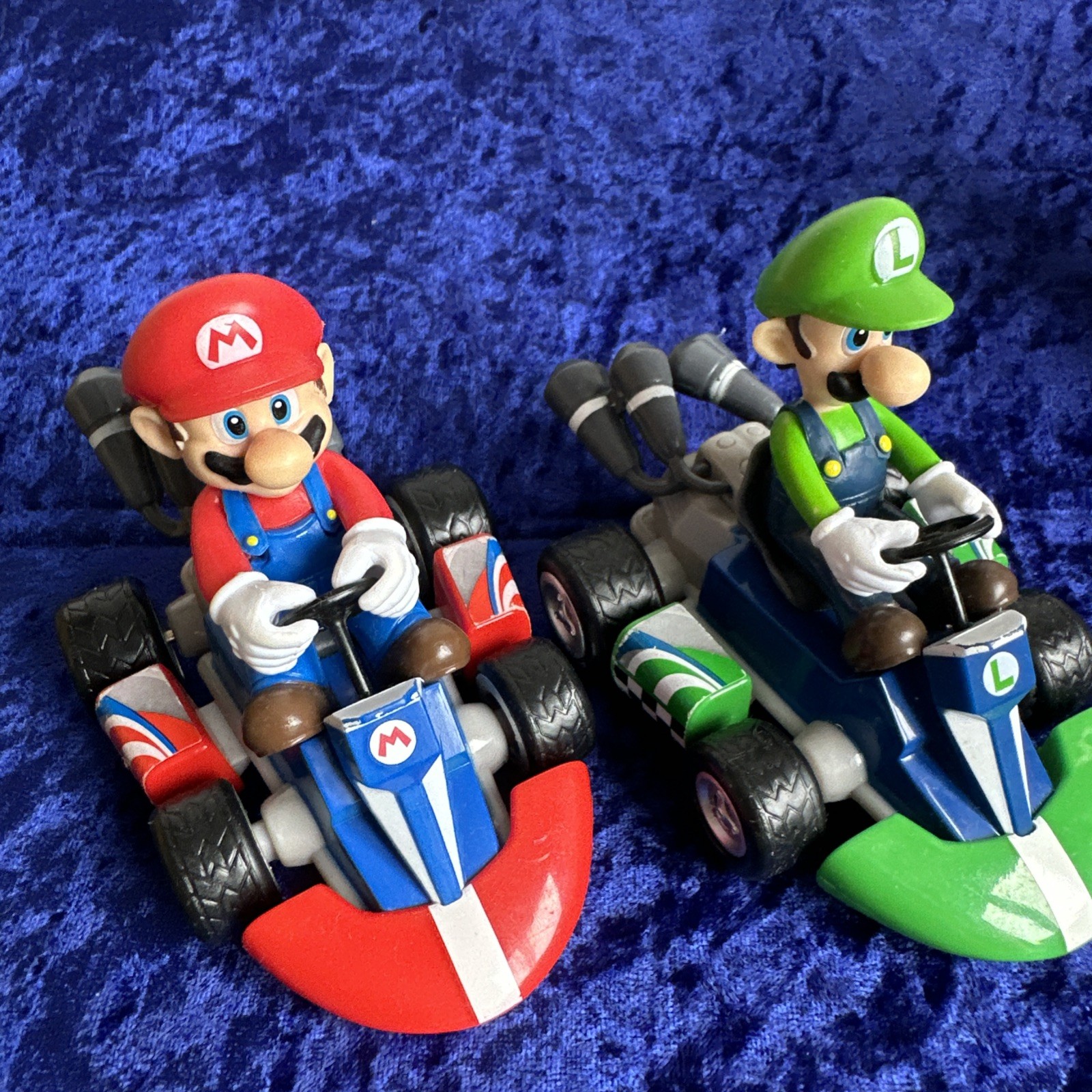 Nintendo Super Mario Bundle Mario Kart Pull Back Toy Cars Mario Luigi 