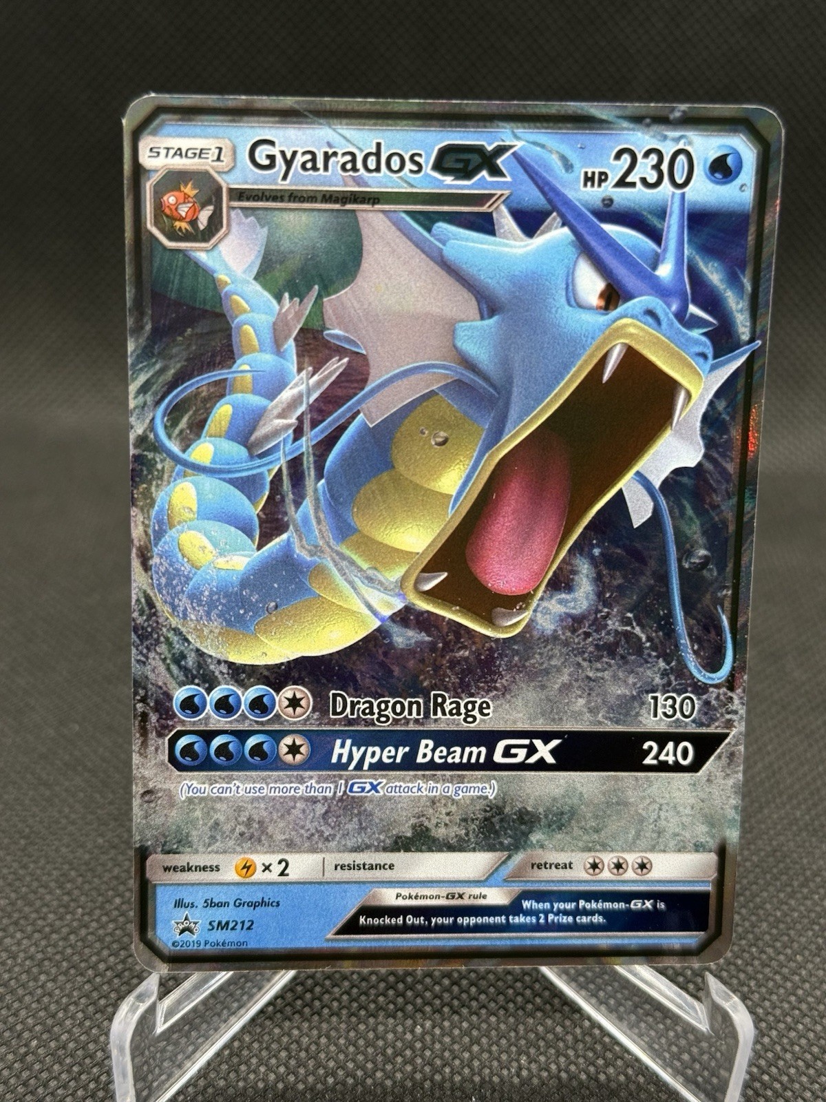 Pokemon Sole e Luna 2019 Gyarados GX SM212 Stella Nera Promo Ultra Rara Holo