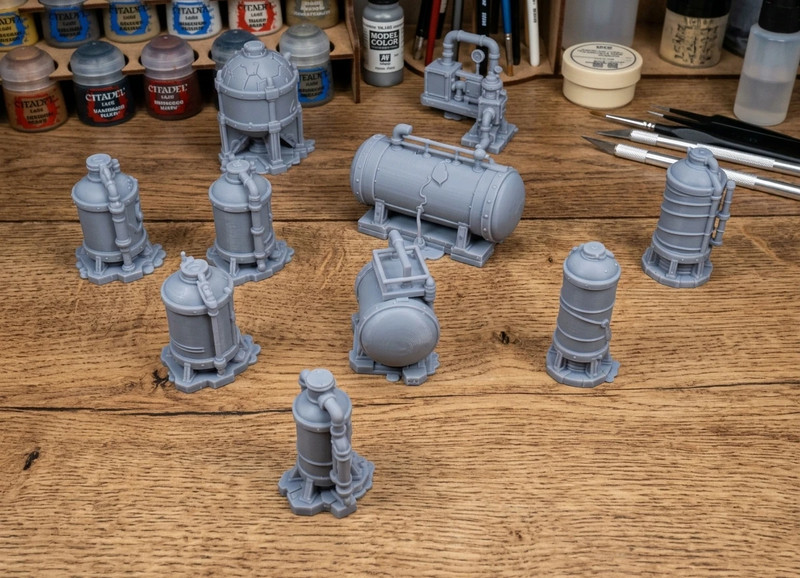 Set de 10 Tanques Depósitos Acribillados Terreno Project Z